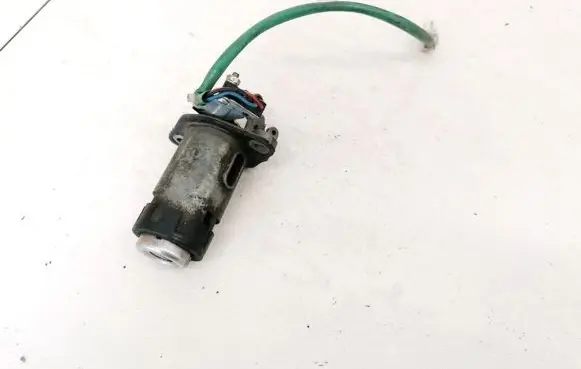 Mazda 626 Tailgate exterior lock C8EG41U C8E-G41U