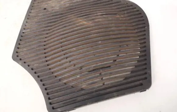 Side speaker trim/cover