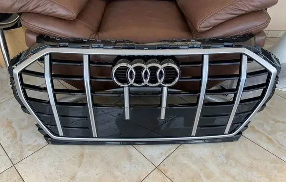 Audi Q5 SQ5 Front bumper upper radiator grill 80A853651AF 80A853651AC 80A853653P