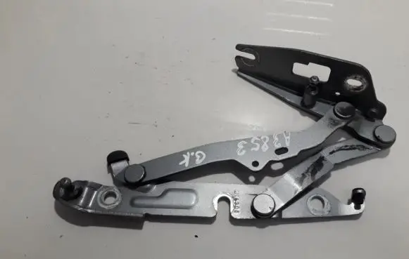 Audi A6 S6 C6 4F Tailgate/trunk/boot hinge 4F5827301