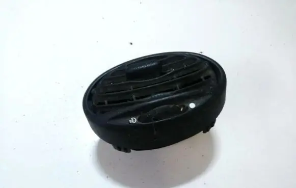Ford Focus Dash center air vent grill 98ab19893akw d1b1ar66za