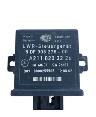 Mercedes-Benz E W211 Light module LCM 5DF00827800 0000255505 A2118203226