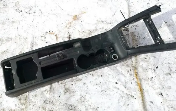 Skoda Octavia Mk2 (1Z) Cup holder 1z1863242