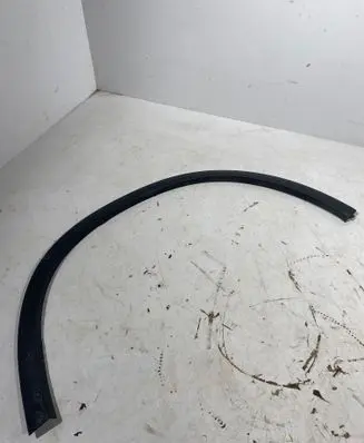 Mercedes-Benz GLC C253 Front arch trim 