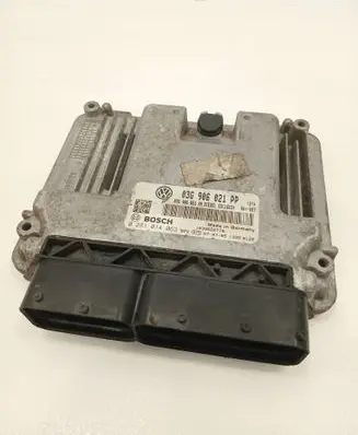 Volkswagen Golf V Engine control unit/module 03G906021PP 0281014063