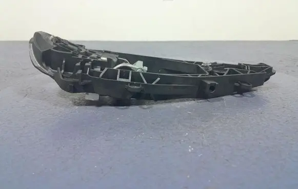 BMW X3 E83 Front door exterior handle 9881776