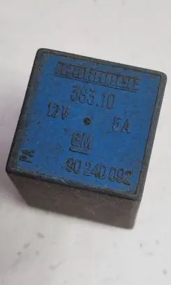 Opel Zafira A Other relay 38310 90240092