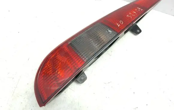 Ford Focus Rear/tail lights 4M5113405F