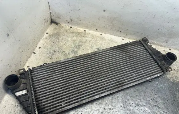 Mercedes-Benz Sprinter W901 W902 W903 W904 Intercooler radiator