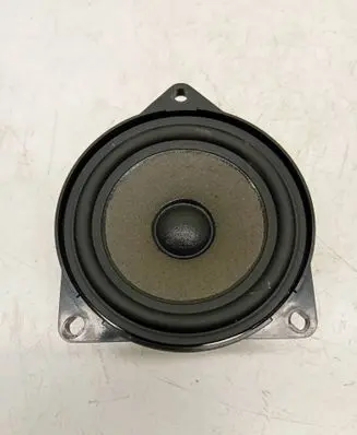 BMW 5 F10 F11 Parcel shelf speaker 9239184 09JAN11 497108