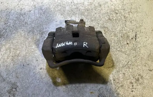 Opel Insignia A Front brake caliper