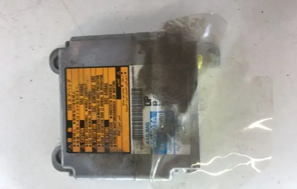 Toyota Avensis Verso Airbag control unit/module 8917044050