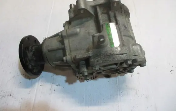 KIA Sportage Gearbox transfer box case H190138229