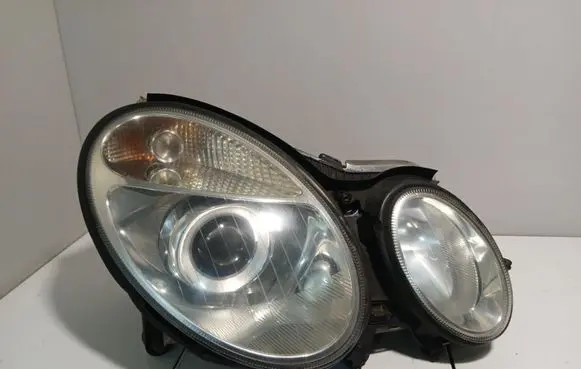 Mercedes-Benz E W211 Headlight/headlamp 15436200