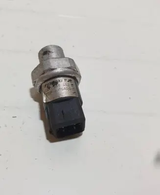 Audi A6 S6 C5 4B Air conditioning (A/C) pressure sensor 8D0959482B
