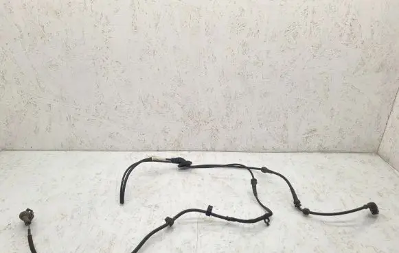 Volkswagen Touran I Rear ABS sensor wiring 1T0927904K