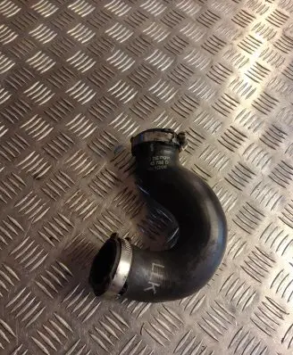 Audi A8 S8 D3 4E Intercooler hose/pipe 4F0145738D 4E0145738D