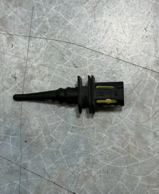 BMW 5 G30 G31 G38 Outside/exterior temperature sensor 13632610