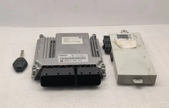 BMW 5 E60 E61 Engine ECU kit and lock set 7795553 0281011120 1039S05940