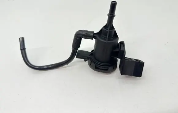 Mercedes-Benz S W221 Vacuum valve A0014760532