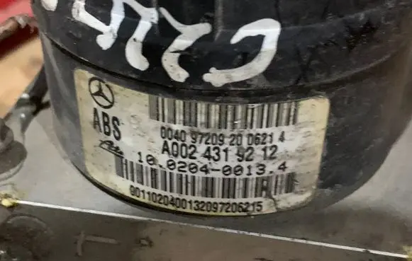 Mercedes-Benz C W202 ABS Pump A0024319212 10099013262