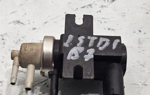 Audi A4 S4 B7 8E 8H Turbo solenoid valve 1J0906627B