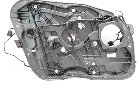 Hyundai i40 Front window lifting mechanism without motor 824703ZXXX 813103Z030