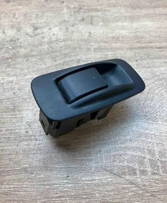 Toyota Corolla Verso AR10 Electric window control switch 848010F030B0 54035228