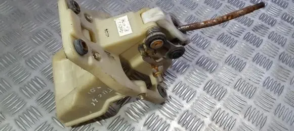 Gear shifter/selector