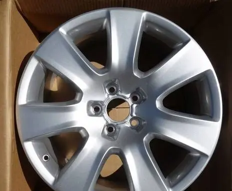 Audi A8 S8 D3 4E R18 alloy rim 4H0601025B