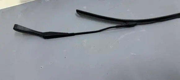 Mercedes-Benz GLC X253 C253 Front wiper blade arm A2538202300
