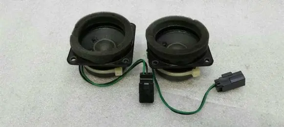 Dodge Viper Front door speaker 04865939AA