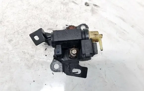 Opel Astra J Turbo solenoid valve 8981056561 70308500