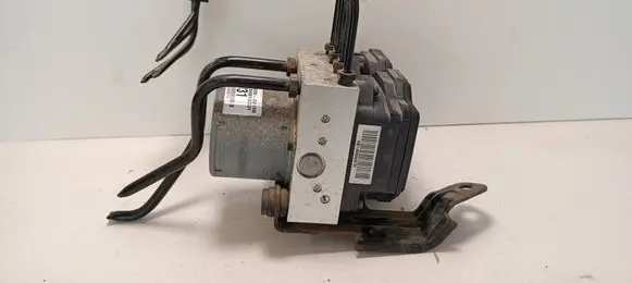 KIA Sportage ABS Pump 589203U310