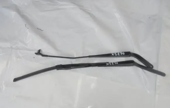 BMW X5 E70 Windshield/front glass wiper blade 