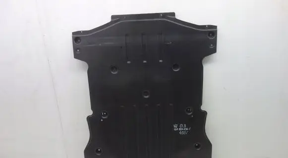 Volkswagen ID.3 Engine splash shield/under tray 1EA825236C