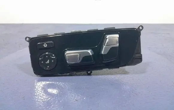 BMW X5 E53 Seat heating switch 6801483