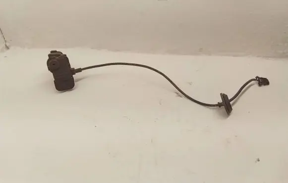 Volkswagen Beetle A5 Fuel tank cap lock motor 5C5810773B