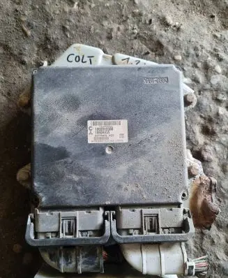 Mitsubishi Colt Engine control unit/module 1860A955 E6T73472 1860095500