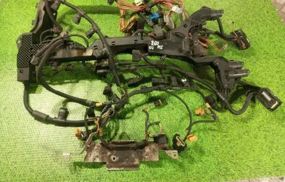 BMW M6 Engine installation wiring loom 7838570 537812