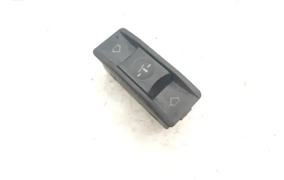 BMW 5 E34 Sunroof switch 61318359270 8359270