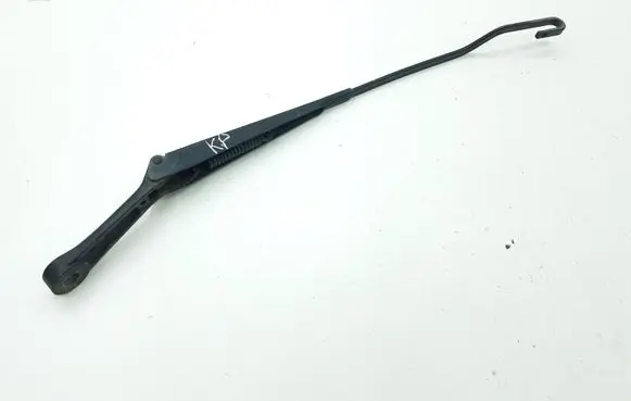 Volkswagen PASSAT B5 Front wiper blade arm 3B1955409