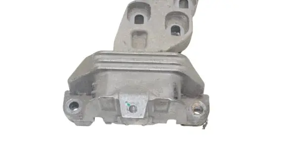 Mercedes-Benz B W246 W242 Engine mount bracket A2462400617