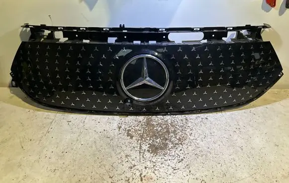 Mercedes-Benz EQA Front bumper upper radiator grill A2438886200 40105661 004Q002