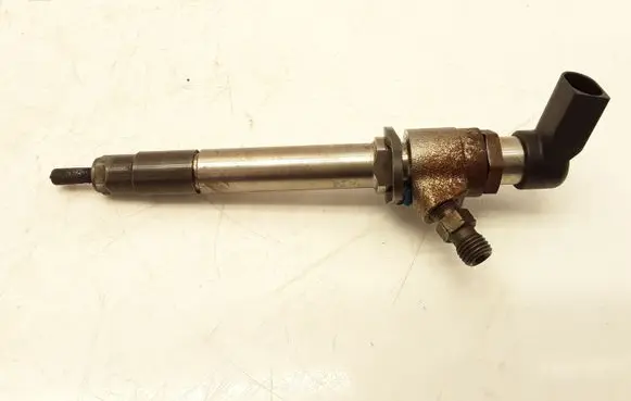 Jaguar XJ X350 Fuel injector 5U3Q9K546AA 030012 30219