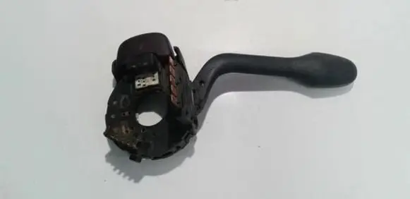 Volkswagen PASSAT B4 Indicator stalk 88S97