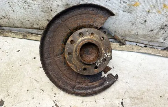 Opel Zafira A Rear wheel hub