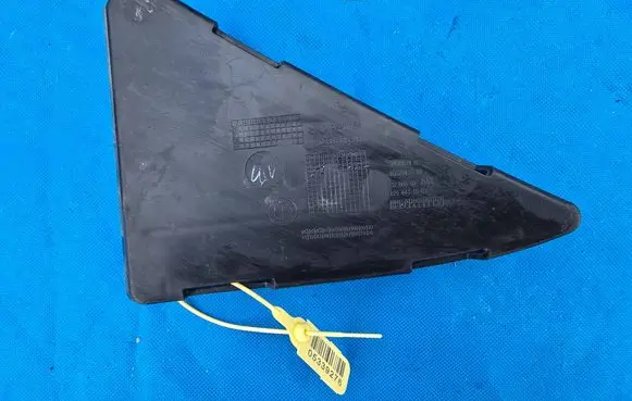 BMW 2 F44 Front bumper splitter molding 7478674