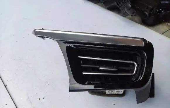 KIA Niro Dashboard side air vent grill/cover trim 84790G5AC0SA1