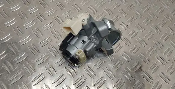 Toyota Verso Ignition lock 450200203